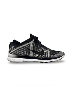 Nike Free TR 5.0 Flyknit Athletic Trainer Sneakers Women’s Size 6